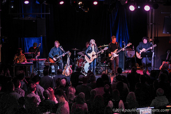 Kathy Mattea: "Only Love Can Break Your Heart"