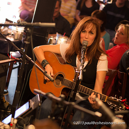 Bluebird Cafe April 25, 2013