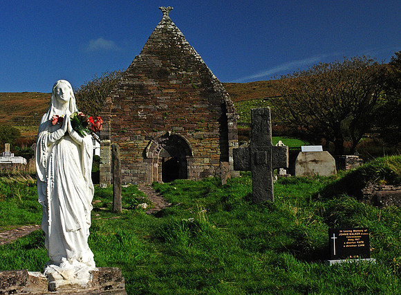 Kilmalkedar Church - Dingle Peninsula - County Kerry, Ireland