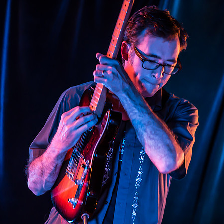 Winding up their original composition, the groovy "Mali."