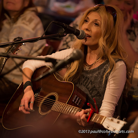 Bluebird Cafe April 25, 2013