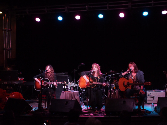 Matraca Berg, Gretchen Peters, Suzy Bogguss