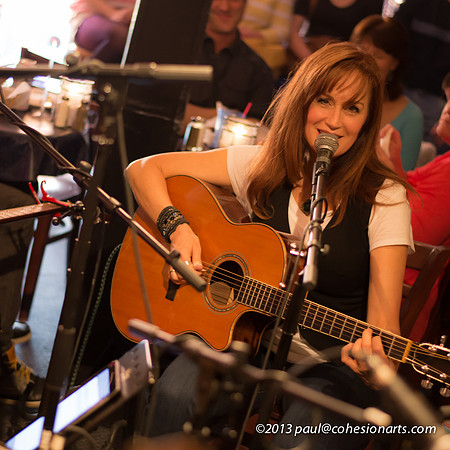 Bluebird Cafe April 25, 2013