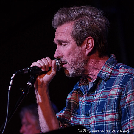 Tommy Lee Jones: "Don't Let It Bring You Down: