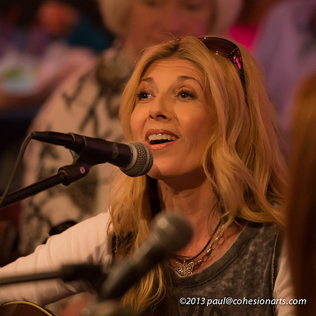 Bluebird Cafe April 25, 2013