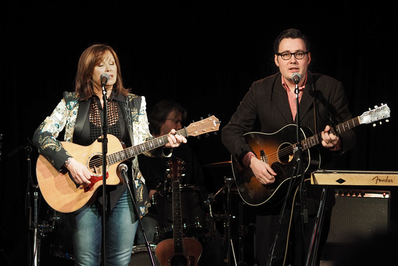 Suzy Bogguss, Chris Scruggs