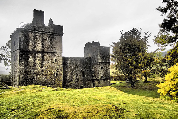 Carnasserie Castle